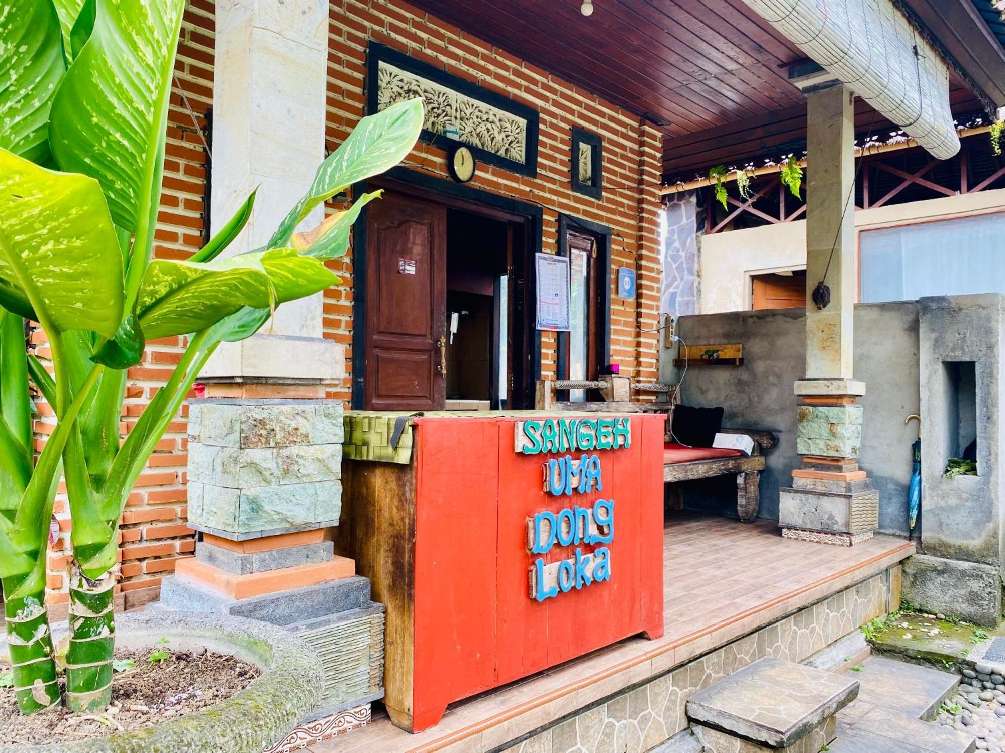 Dong Loka Guesthouse Bali Carangsari Exteriör bild