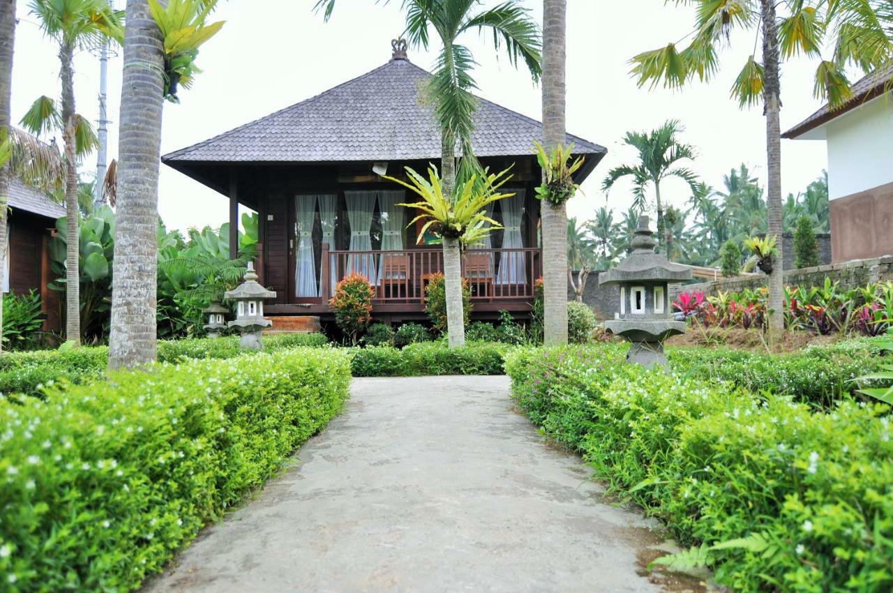 Dong Loka Guesthouse Bali Carangsari Exteriör bild