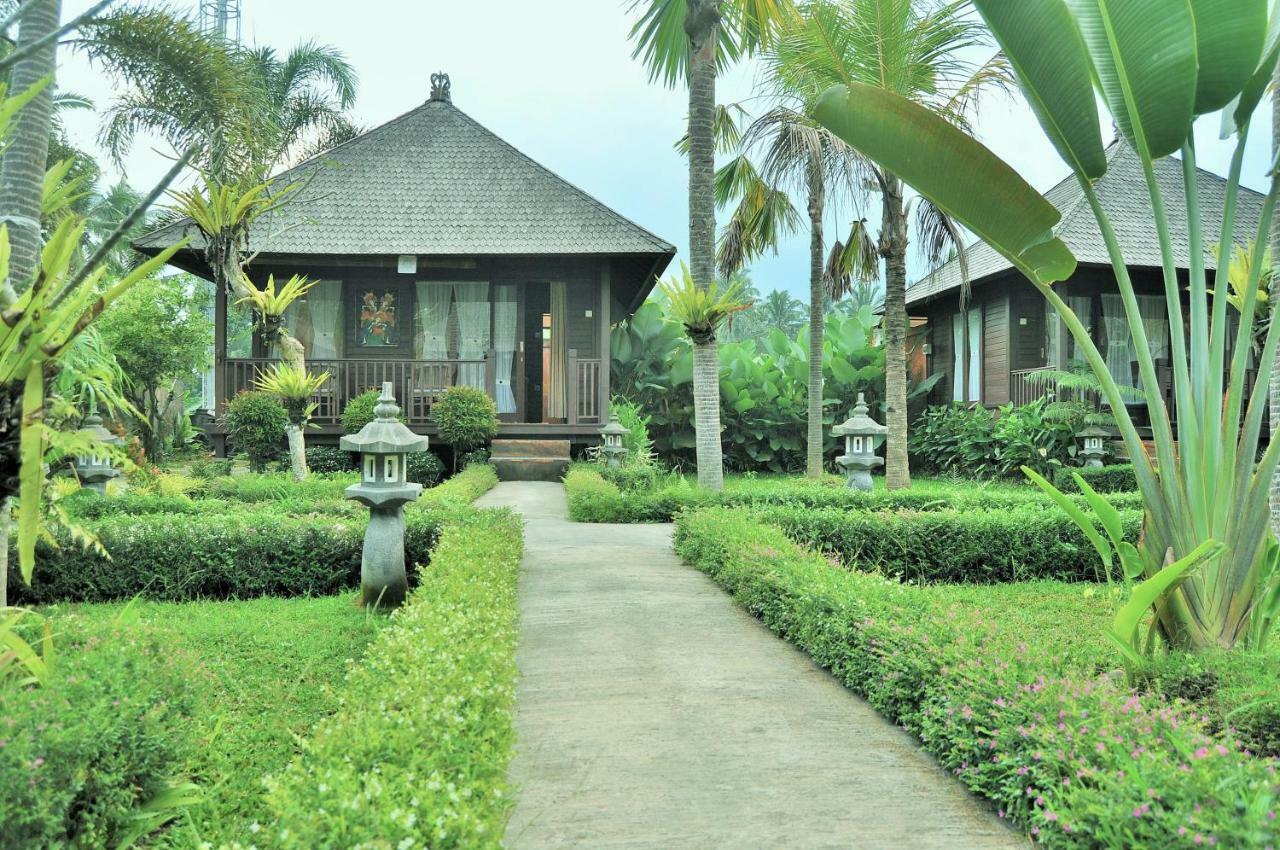Dong Loka Guesthouse Bali Carangsari Exteriör bild
