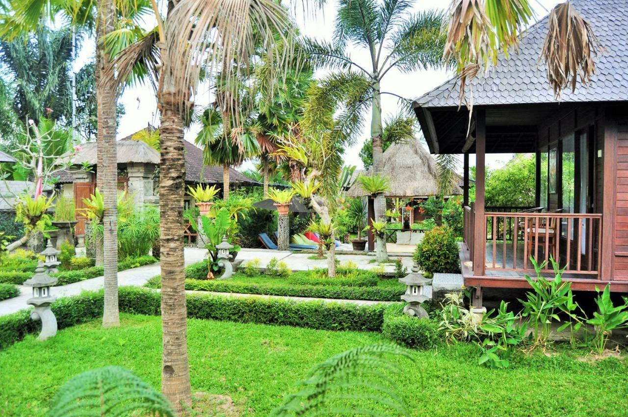 Dong Loka Guesthouse Bali Carangsari Exteriör bild